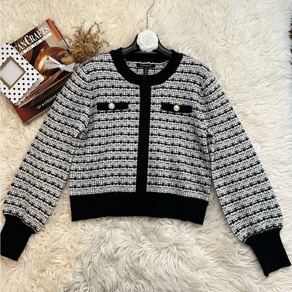🛍️NWT🛍️ Ellen Tracy Black & White Cardigan - Picture 3 of 6